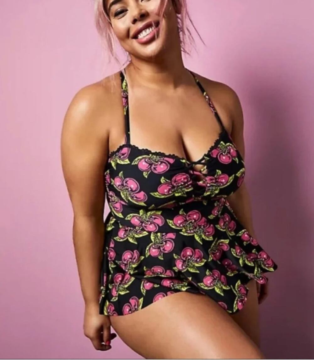 Torrid Betsey Johnson Black Cherry Wireless One-Piece Swim Dress 5X